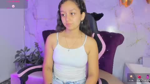 KATY HONEY  online show from June 29, 10:37 am