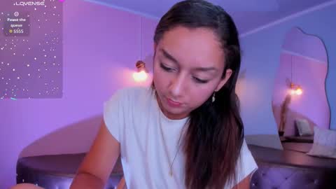 Snapshot of katy_sweet19 chatting on October 20, 6:35 pm Katy online show from October 20, 6:35 pm