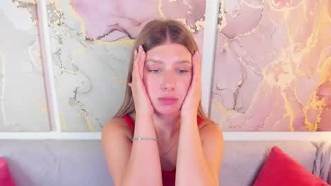 katymeaw online show from July 22, 6:15 am