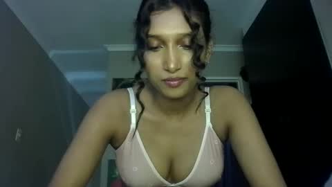 Snapshot of kawaiibabypie chatting on December 18, 10:40 am kawaiibabypie online show from December 18, 10:40 am