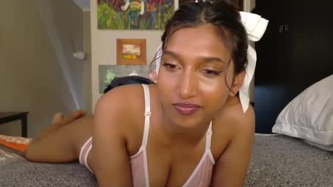 Snapshot of kawaiibabypie chatting on February 12, 10:03 am kawaiibabypie online show from February 12, 10:03 am