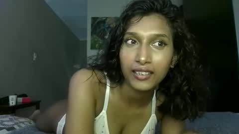 Snapshot of kawaiibabypie chatting on January 22, 9:24 am kawaiibabypie online show from January 22, 9:24 am