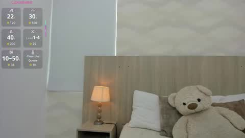   online show from November 23, 11:30 am