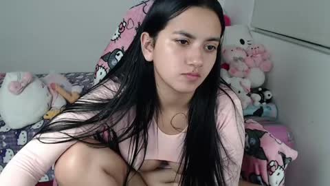 Kayla online show from May 10, 2:40 am