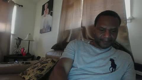 kaylee kakes online show from February 25, 6:44 pm