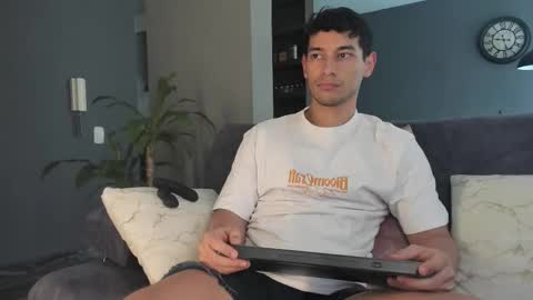 Kayn online show from November 24, 7:34 pm