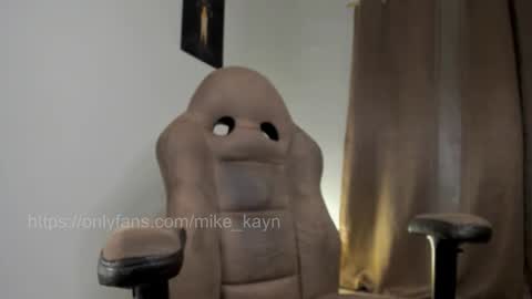 Mike online show from February 2, 3:48 am