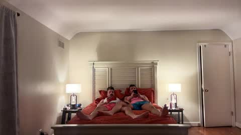 Keaton Keller online show from April 20, 1:52 am