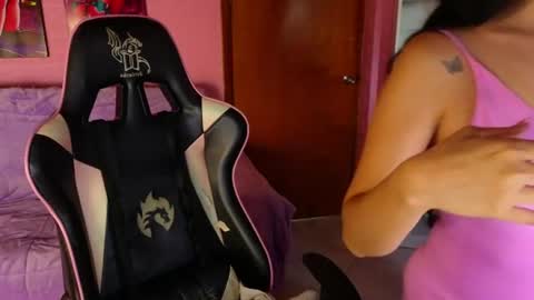 keeiity_moon online show from June 20, 6:25 pm