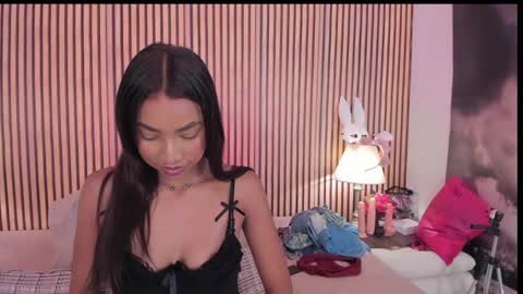 keeyla stone online show from January 10, 12:49 am