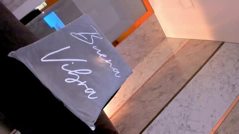 Keila  online show from November 15, 3:57 pm