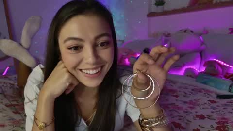 keira online show from May 11, 12:17 am