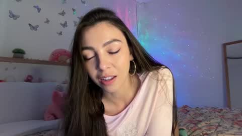 keira online show from March 4, 12:18 am