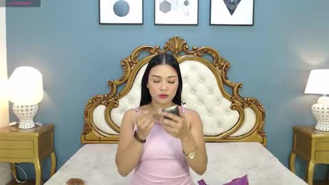 keisy Girl  online show from February 7, 11:35 am