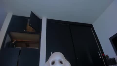 KEISY MARIANA  online show from April 12, 12:31 pm