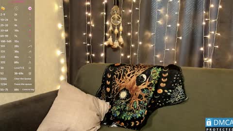 Kelly online show from March 31, 11:10 am