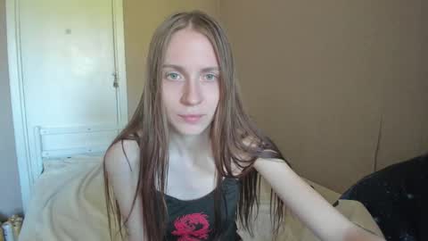 kelly_gerzikaaa online show from October 1, 7:18 am