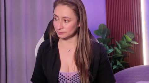 Kelly online show from May 13, 4:05 pm