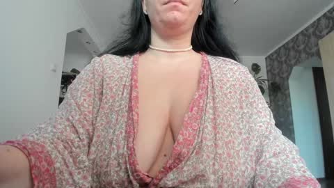 Monday - Friday  08 am - 3 pm GMT 3 online show from January 31, 12:07 pm