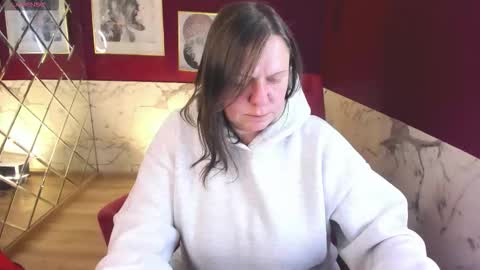 Kelly online show from March 3, 6:48 pm