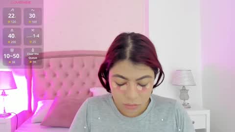 Kendall online show from November 12, 6:27 am