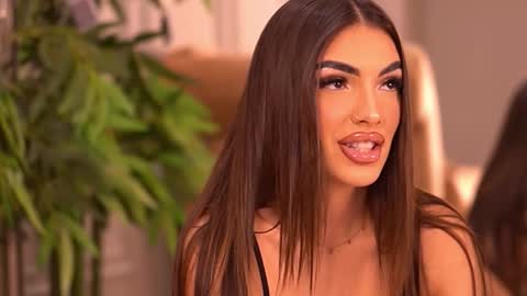 Kendal online show from November 8, 4:54 pm