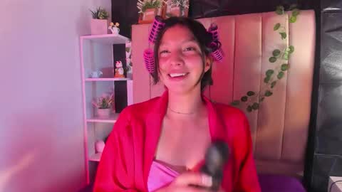 kendall_saenz online show from November 25, 8:07 pm