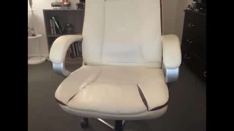 kendallking2233 online show from November 6, 4:59 am