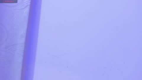 Kendal  online show from November 4, 9:16 pm