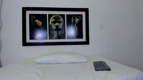 kendra_lovv online show from January 7, 7:41 pm