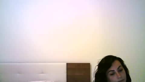 Kendra online show from March 28, 7:04 pm