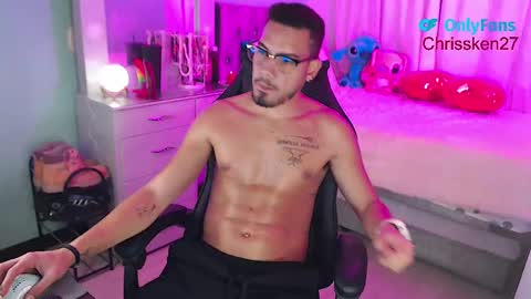 Chriss Morales online show from February 18, 11:52 pm