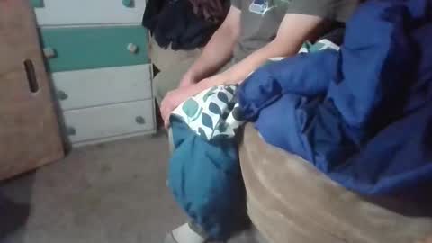 Snapshot of kenneth69h chatting on October 24, 1:34 pm kenneth69h online show from October 24, 1:34 pm