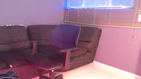 kenny online show from February 2, 3:52 pm