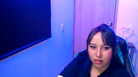 kenshi2302 online show from May 5, 1:23 am