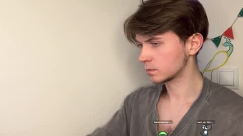 Kero online show from February 23, 9:50 pm