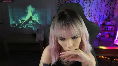 Kerry online show from April 3, 9:55 pm