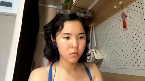 Jenny  online show from May 27, 5:26 am