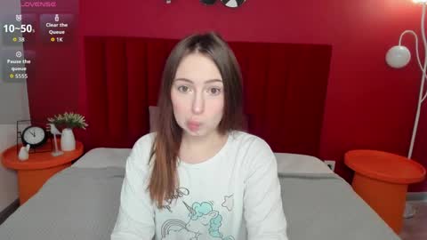 KatrinaKetrin online show from April 3, 1:34 am