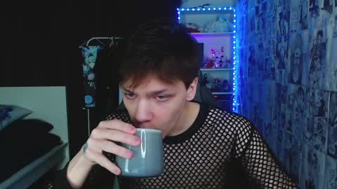 Kevin online show from March 7, 4:23 am