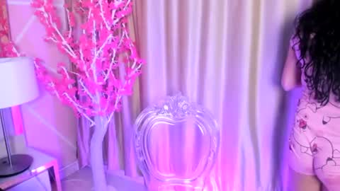 Keyla noa online show from April 7, 11:23 am