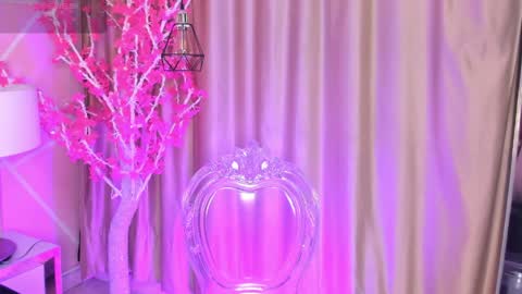 Keyla noa online show from April 1, 11:22 am