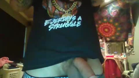 Snapshot of keyway1 chatting on October 24, 6:19 pm keyway1 online show from October 24, 6:19 pm