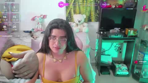 Khalifa Kasumi online show from April 28, 6:29 am