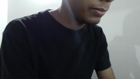 khevinlopezonig online show from February 12, 2:14 am