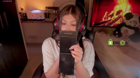 Khi.  online show from February 25, 6:25 am