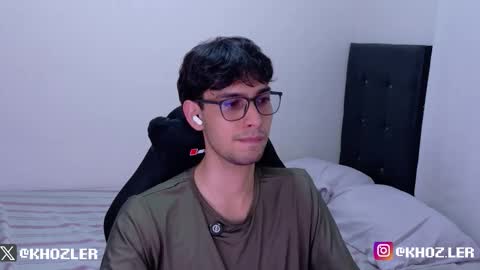 khozler_ online show from March 17, 2:16 am