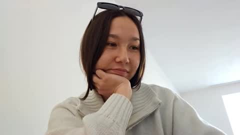 Britney online show from March 7, 4:34 am