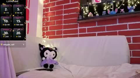 Kim  Yuk online show from March 21, 8:19 am