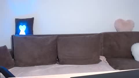 Kim online show from February 12, 7:56 am